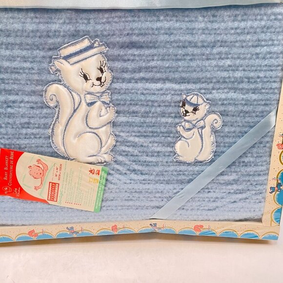 Vintage Lady Christina Baby Blanket Blue 36 x 48 Circus & Squirrel New in Box - Picture 6 of 7